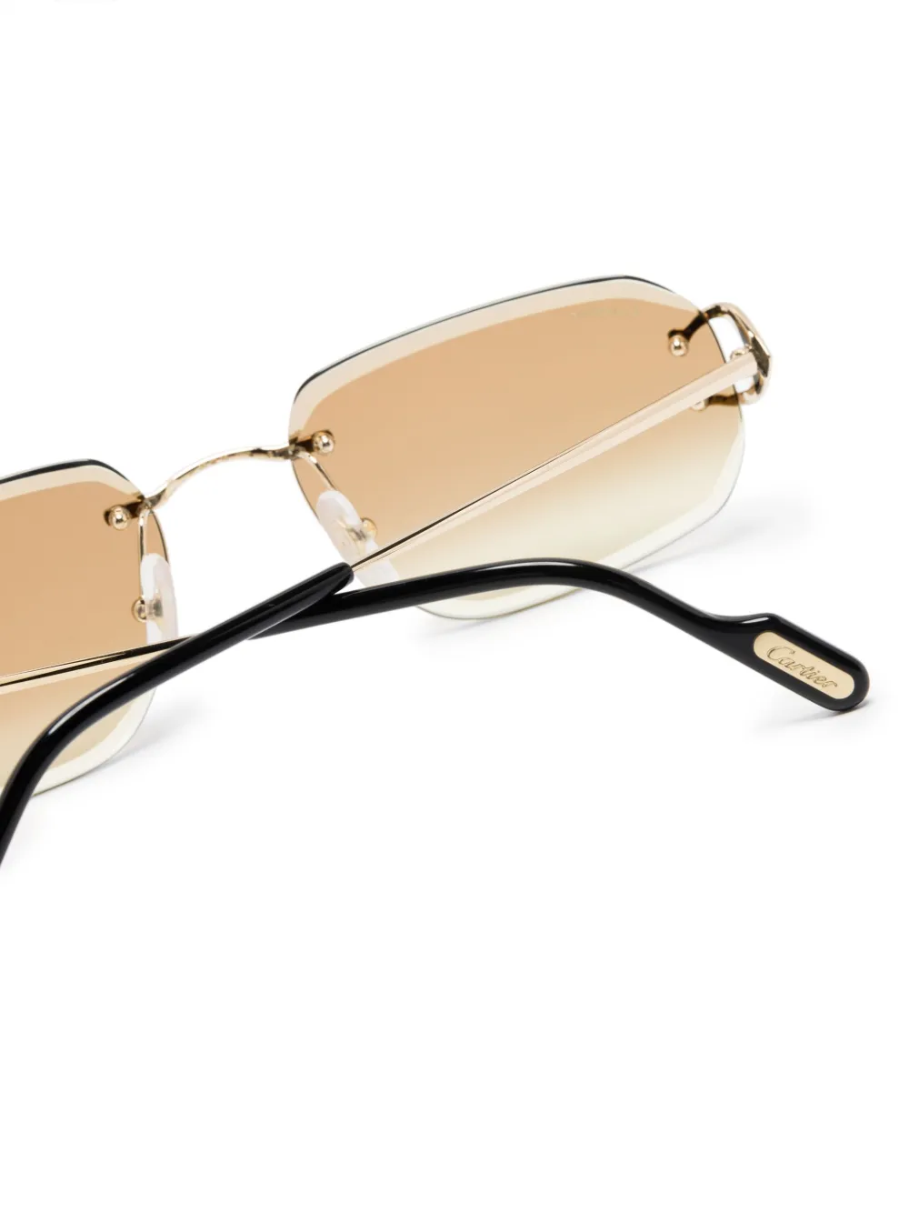 22999000_53201951_1000