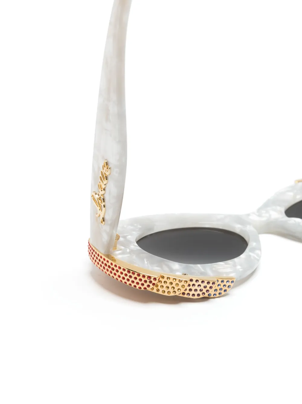 23820934_53846678_1000