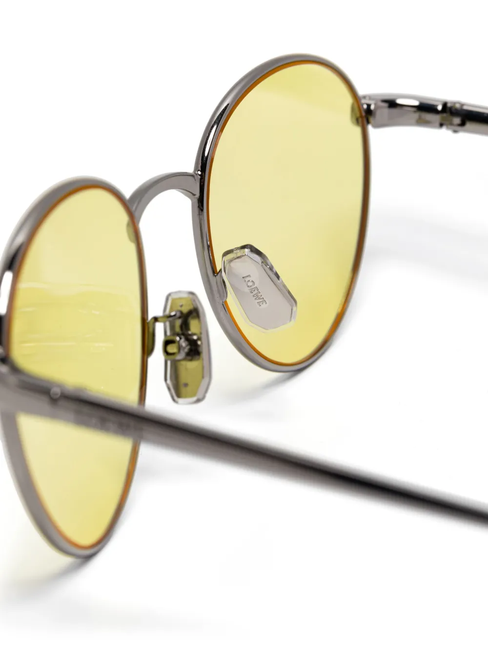 25521144_55666562_1000 (1)