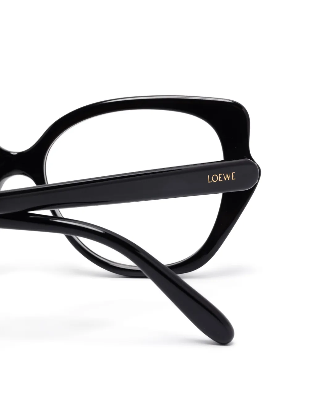 28304056_57776965_1000