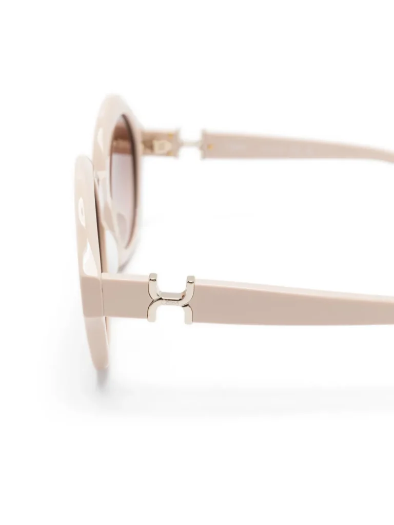 29117033_58417213_1000