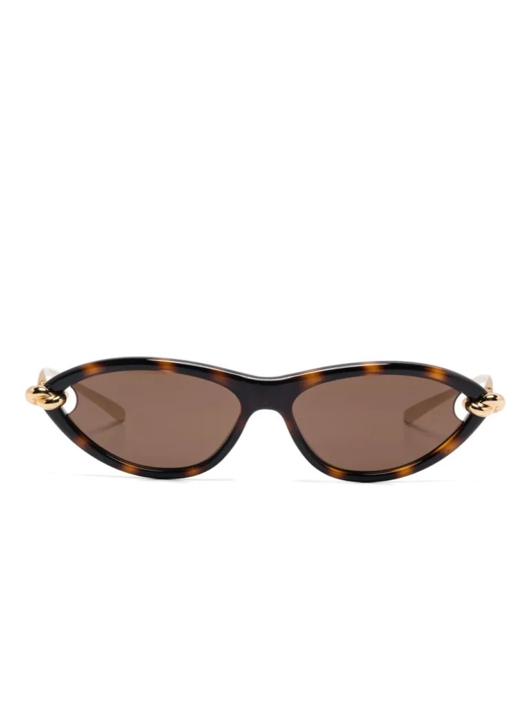 28534488_58037418_1000