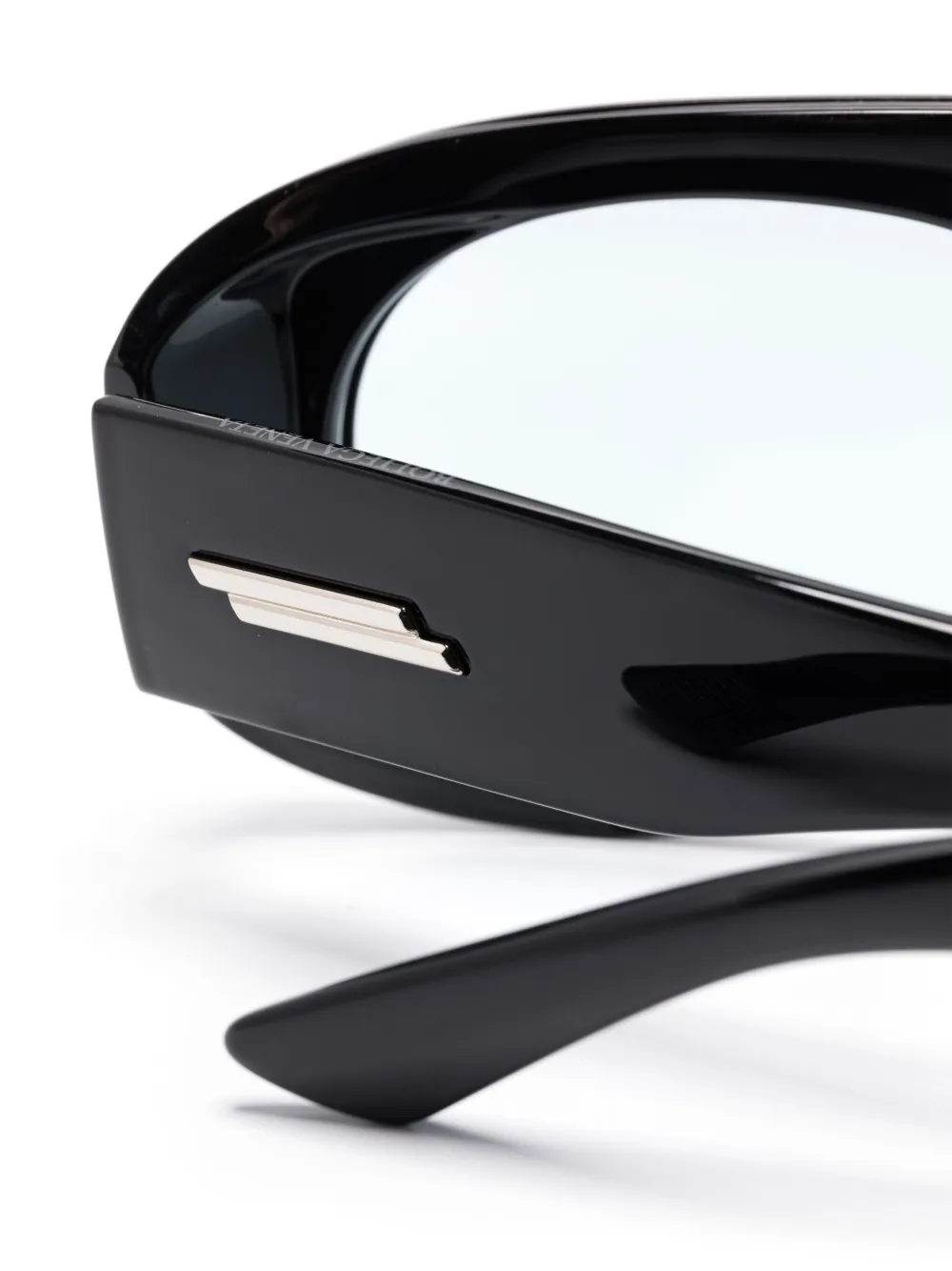 29641000_58911542_1000