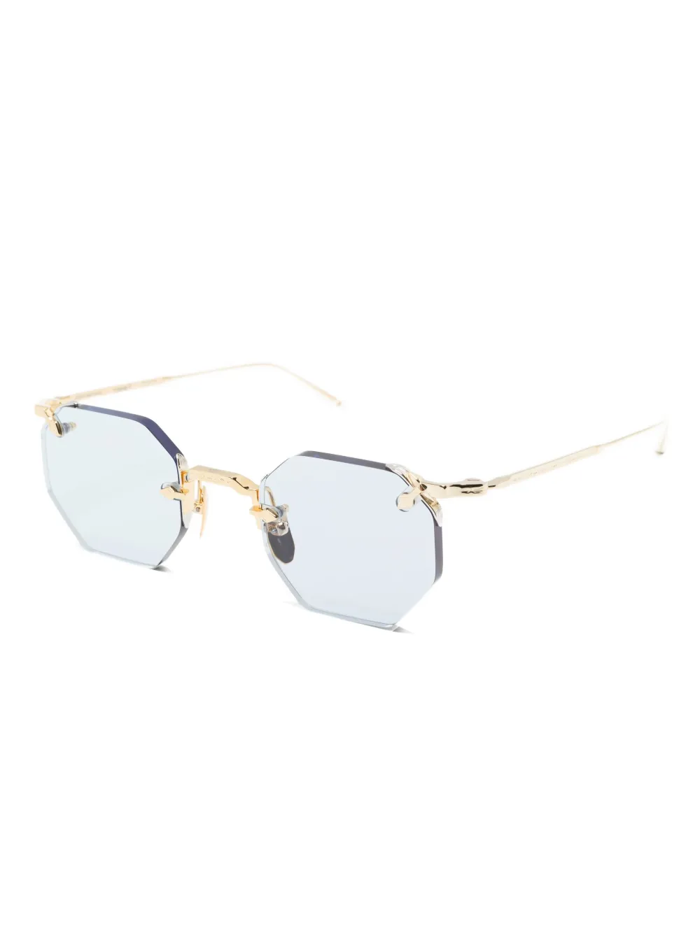 31995035_61957700_1000