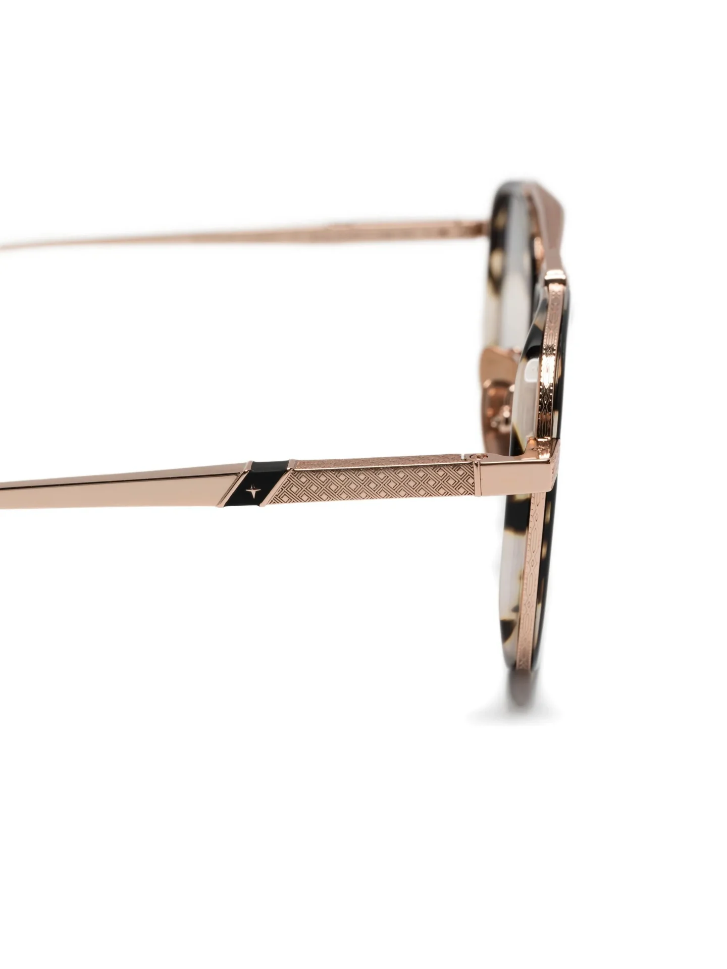 32016098_62013853_2048