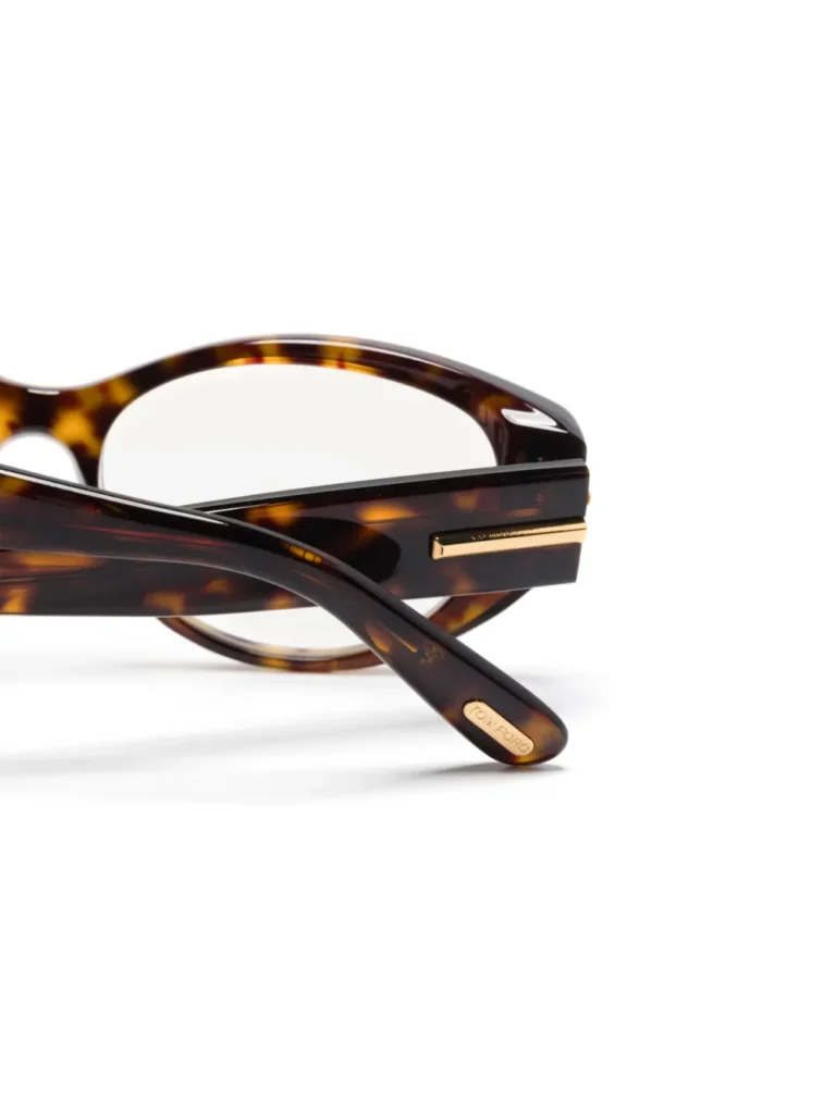 30255902_59434224_1000