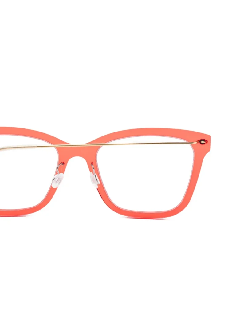 32106212_62315229_1000