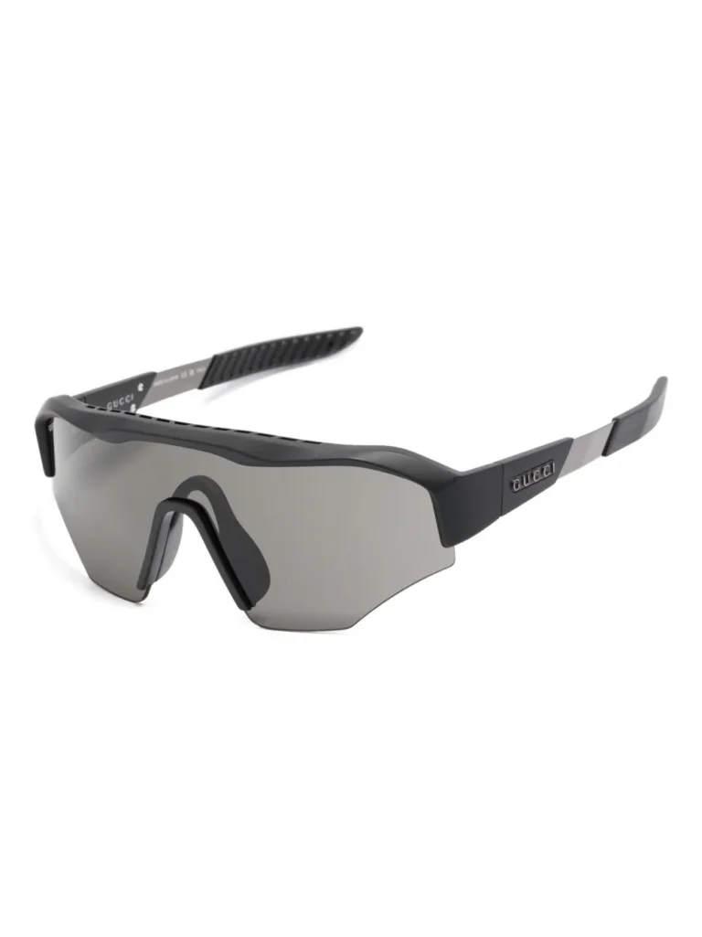 32153101_62222511_1000