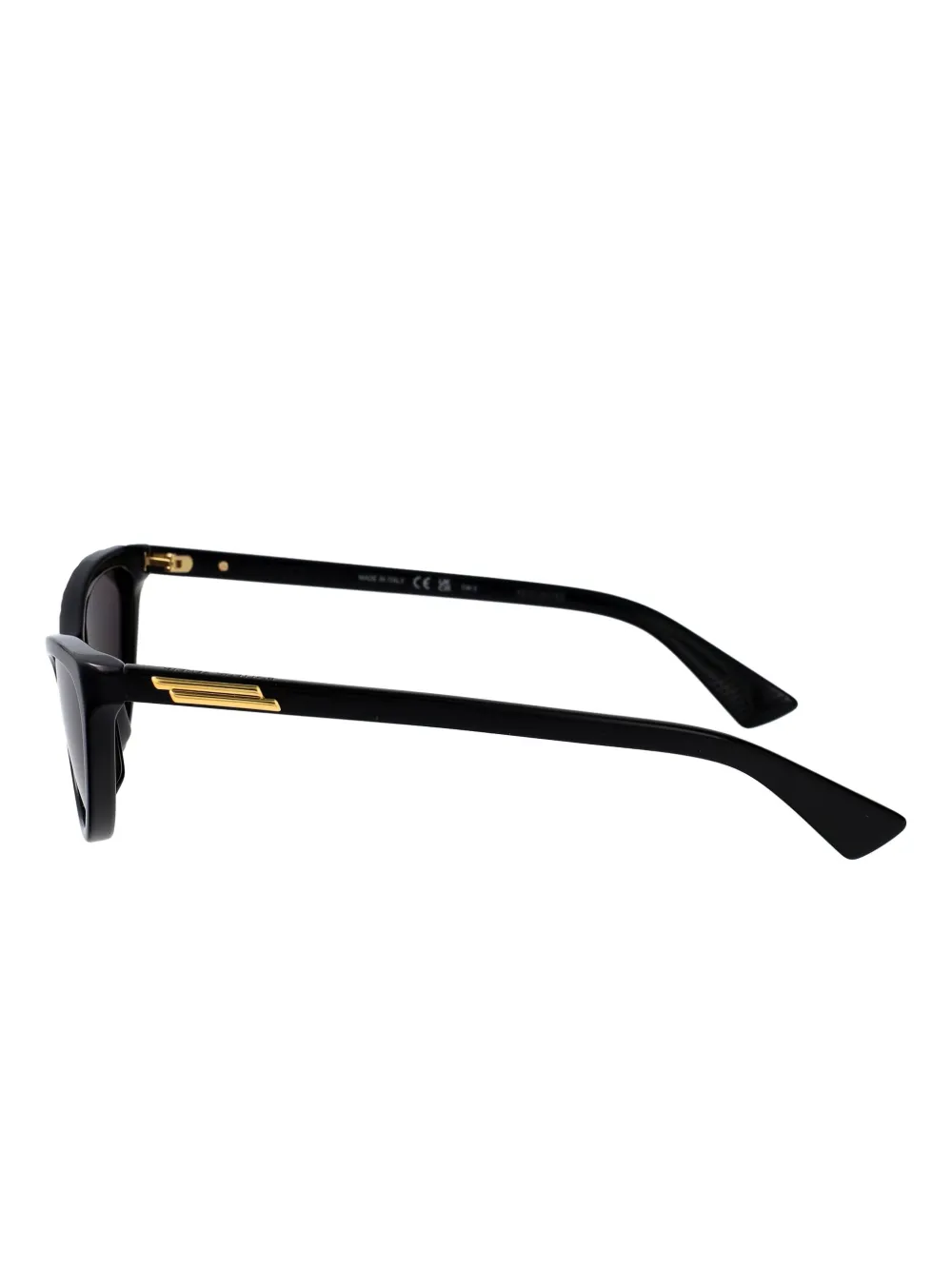 32349036_62457235_1000