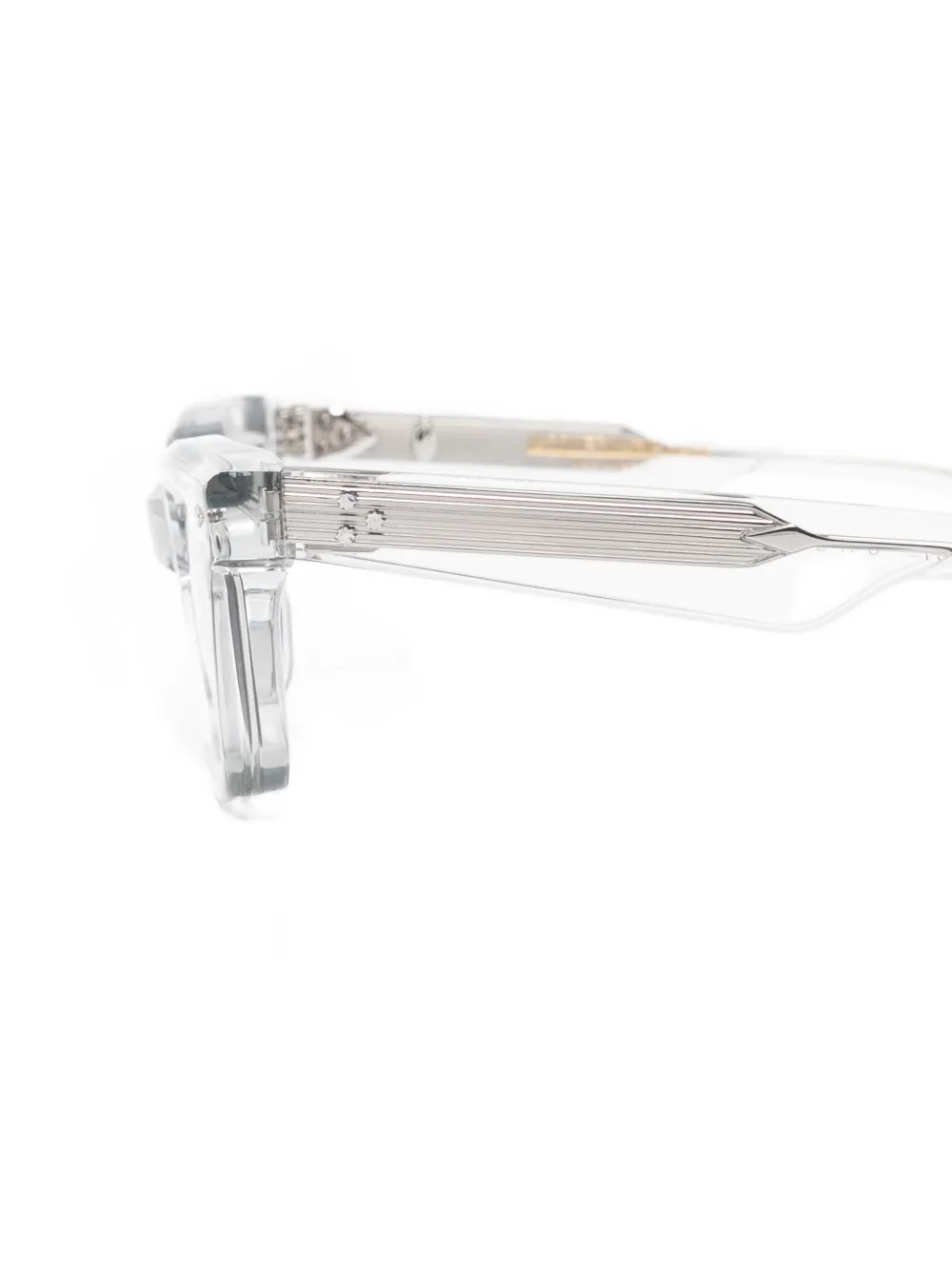 32586271_63090306_1000