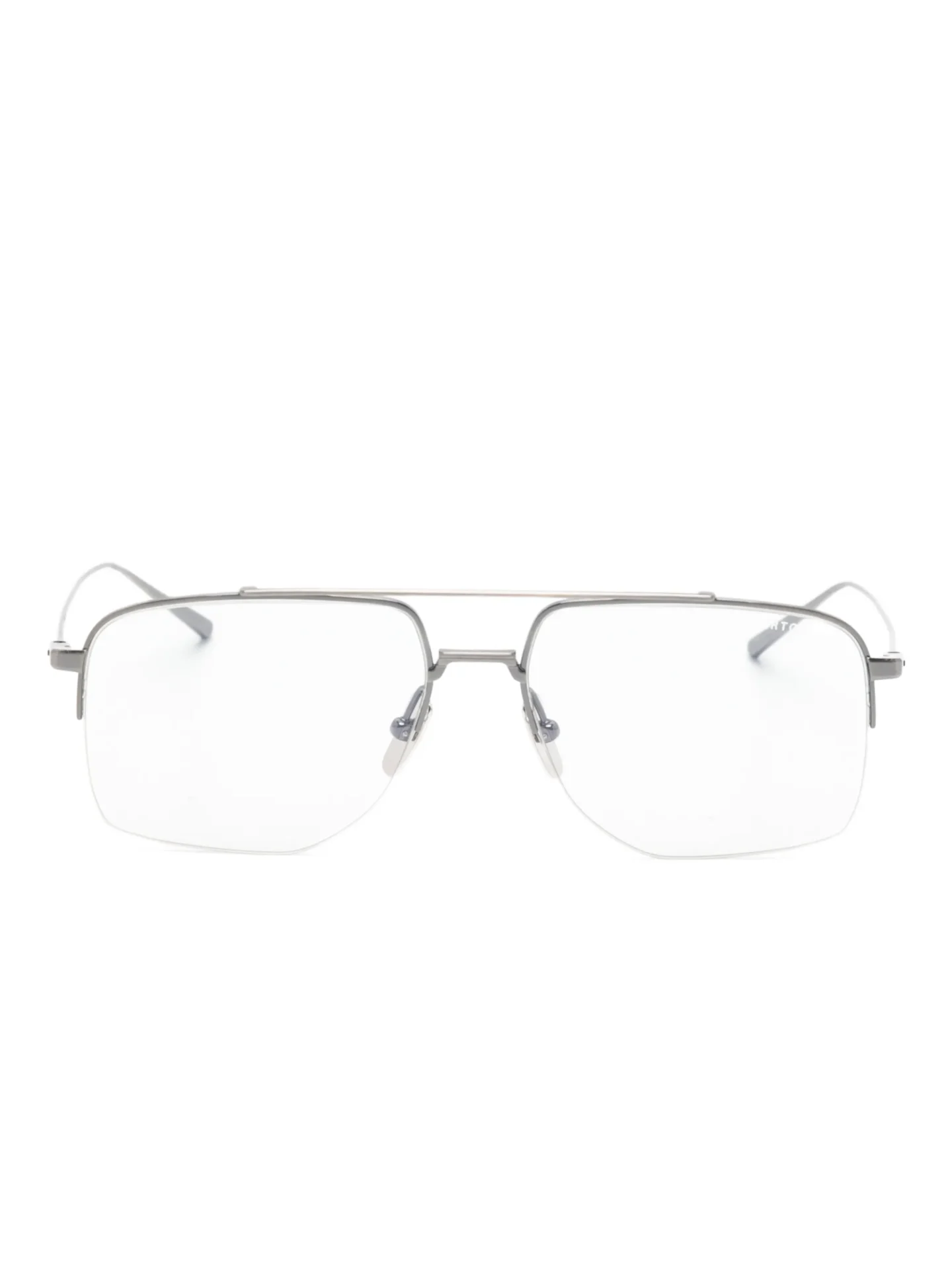 32687505_63120178_2048