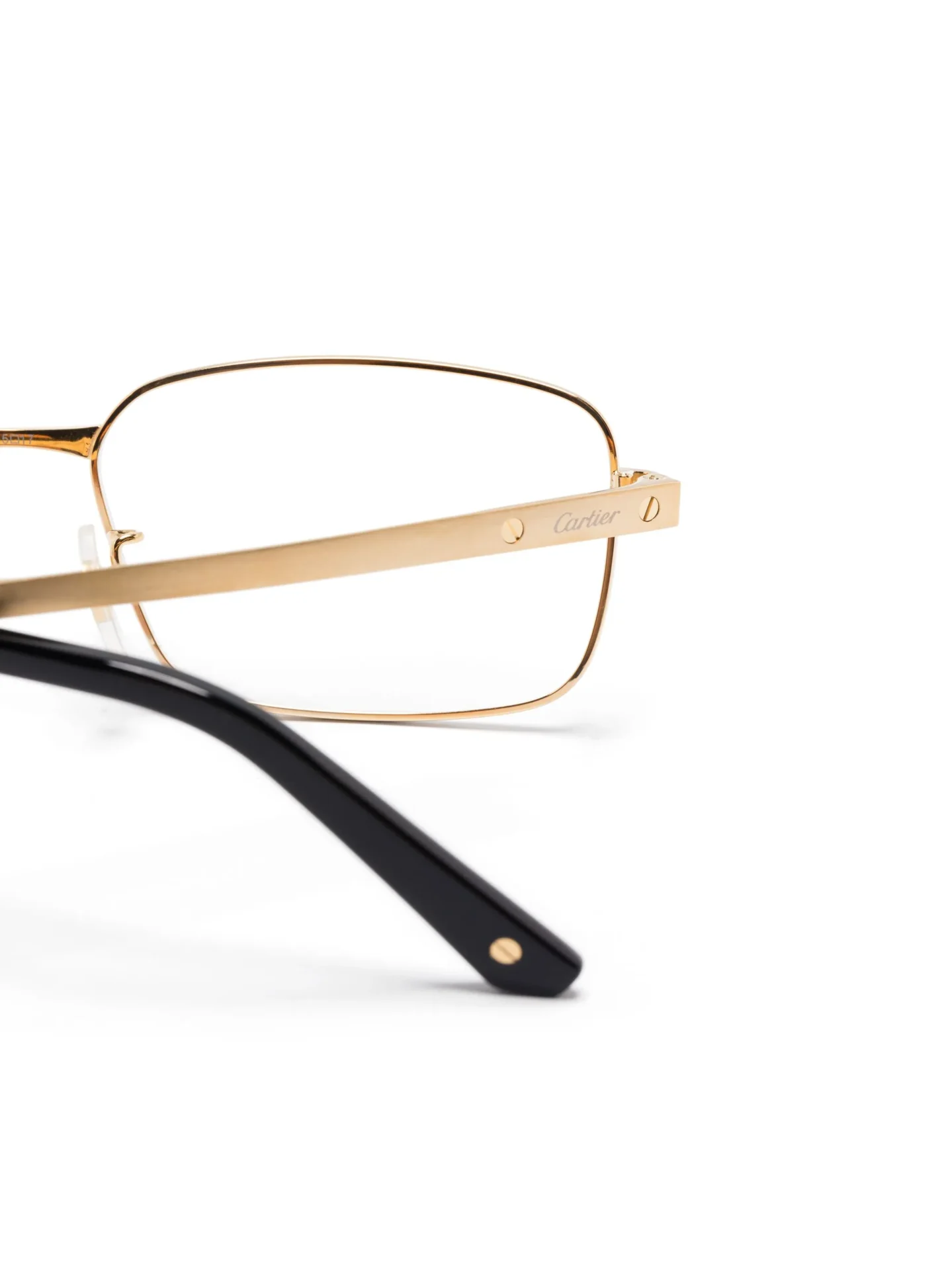 28529041_57959339_2048