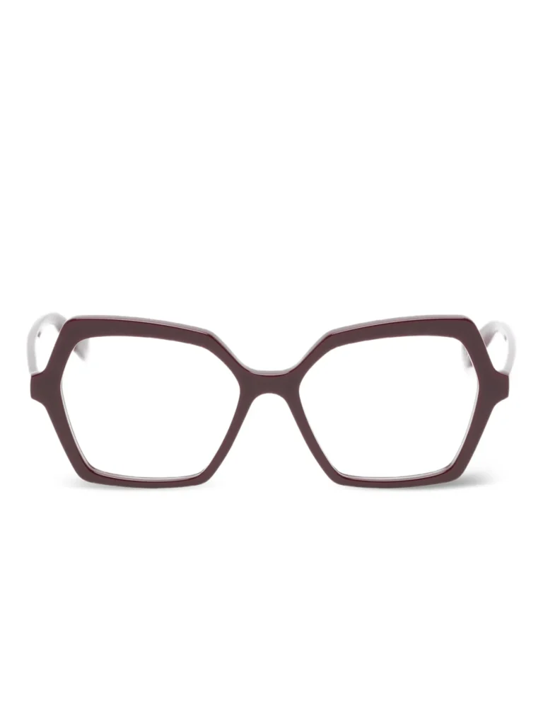 32731118_63339613_2048