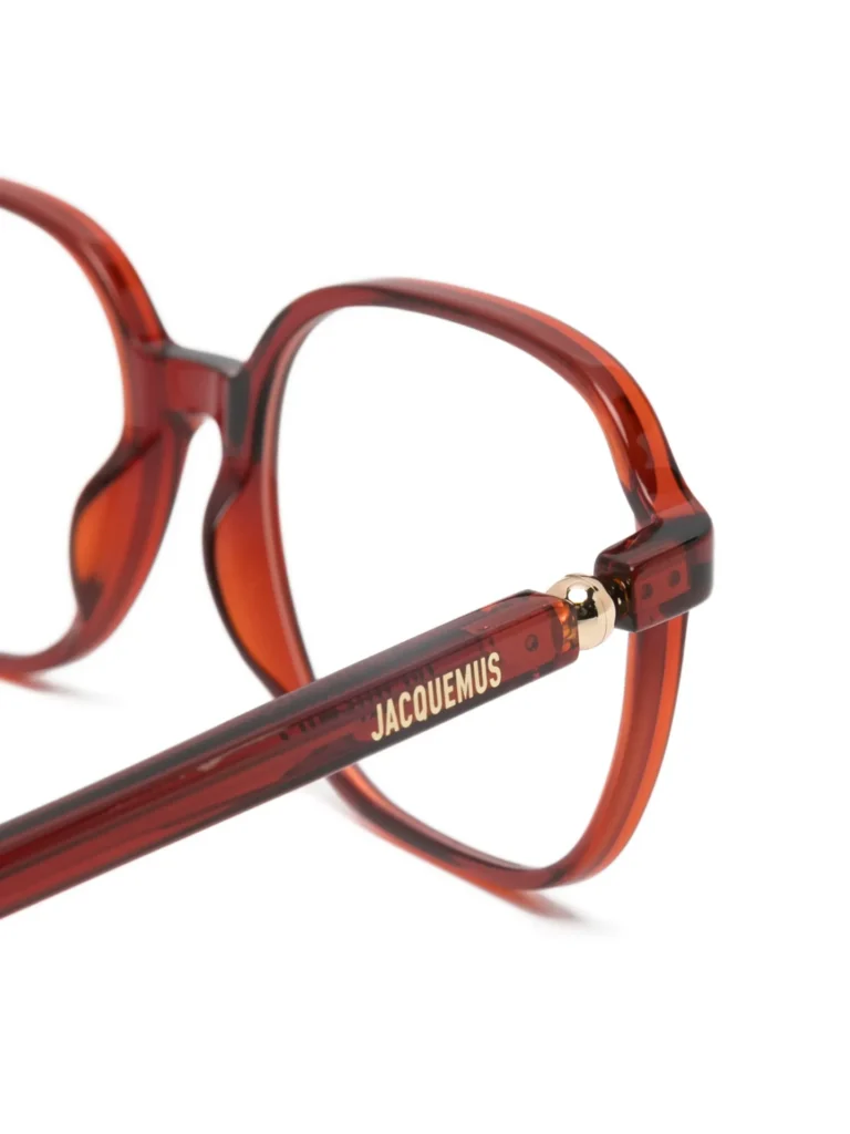 33652179_64658821_2048