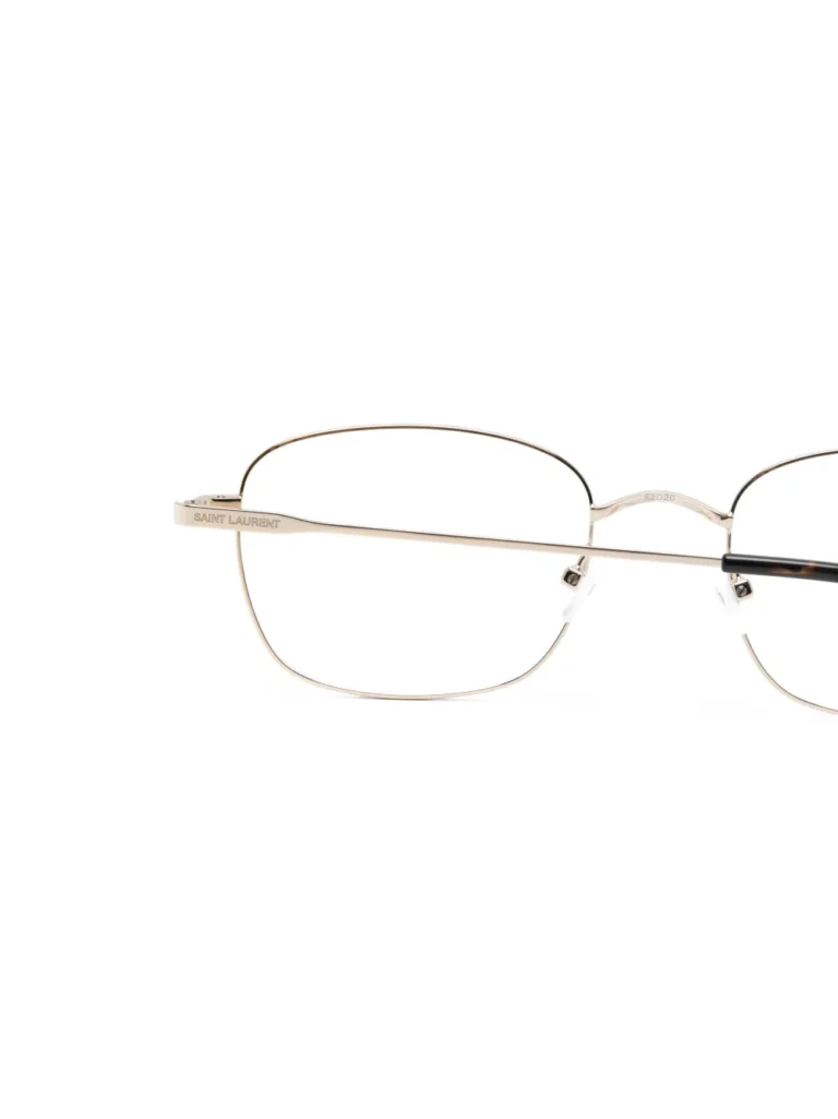 33245096_65653361_1000