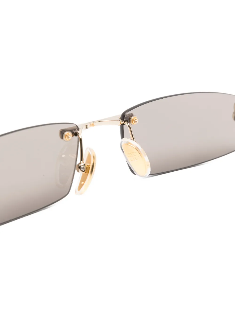 33245121_65490730_1000