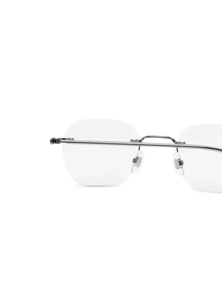 33245321_65549300_1000