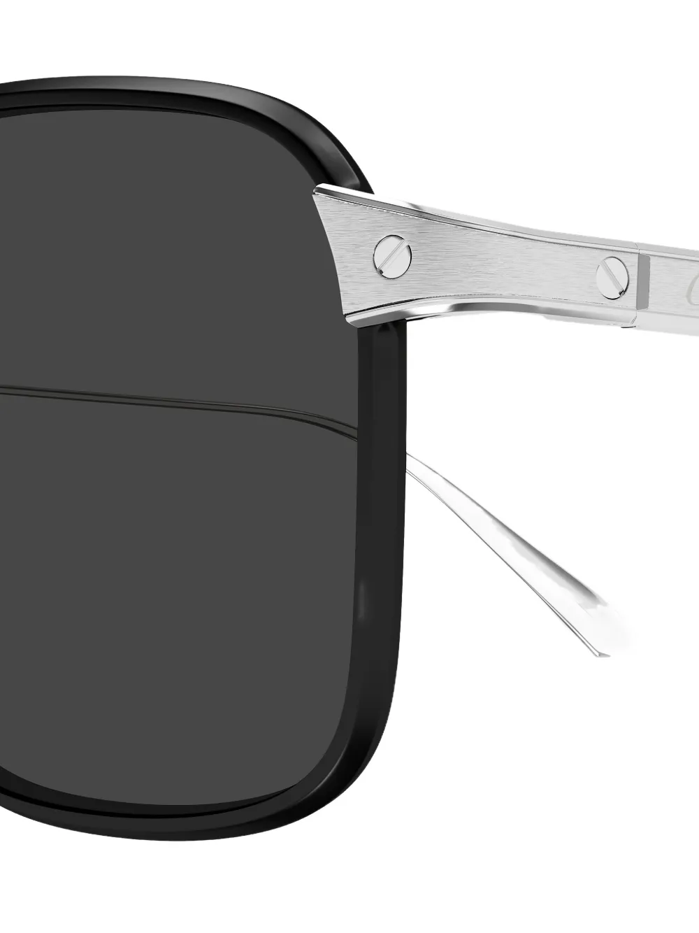 33857232_64786752_1000-001