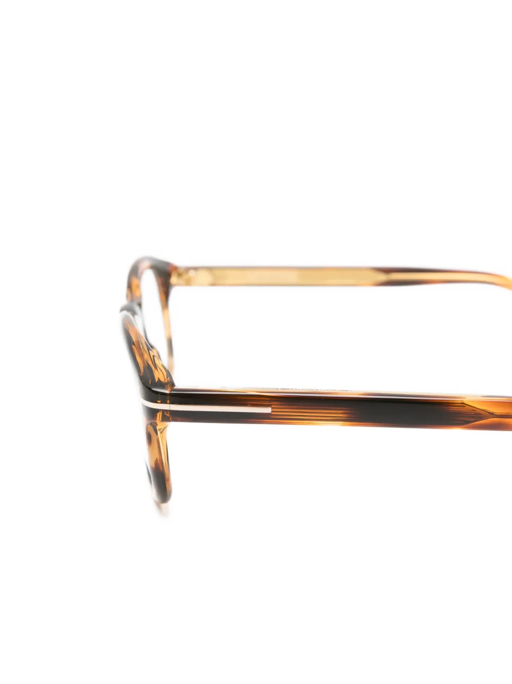 34667961_66129181_1000