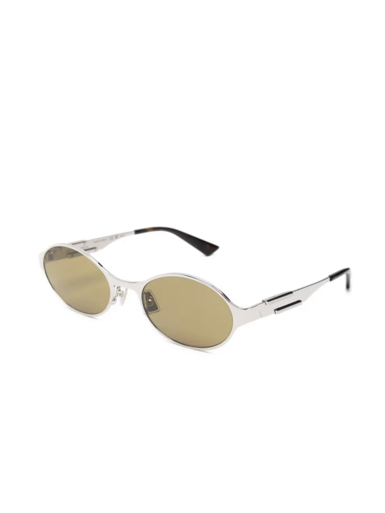 33245234_65343646_1000